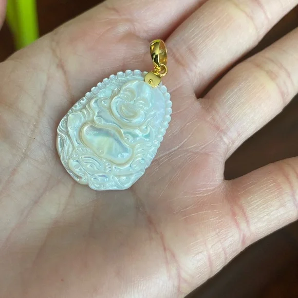 14K Solid Real Gold Carving Happy Laughing Buddha Shell Pearl Pendant